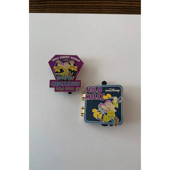Run Disney Dopey Races 2019 Trading Pin Set of 2 - Picture 1 of 4